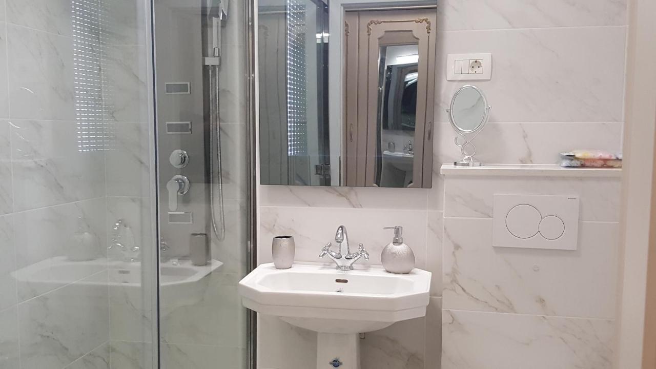 E&E Apartments 4* Arena Stozice Λιουμπλιάνα Εξωτερικό φωτογραφία