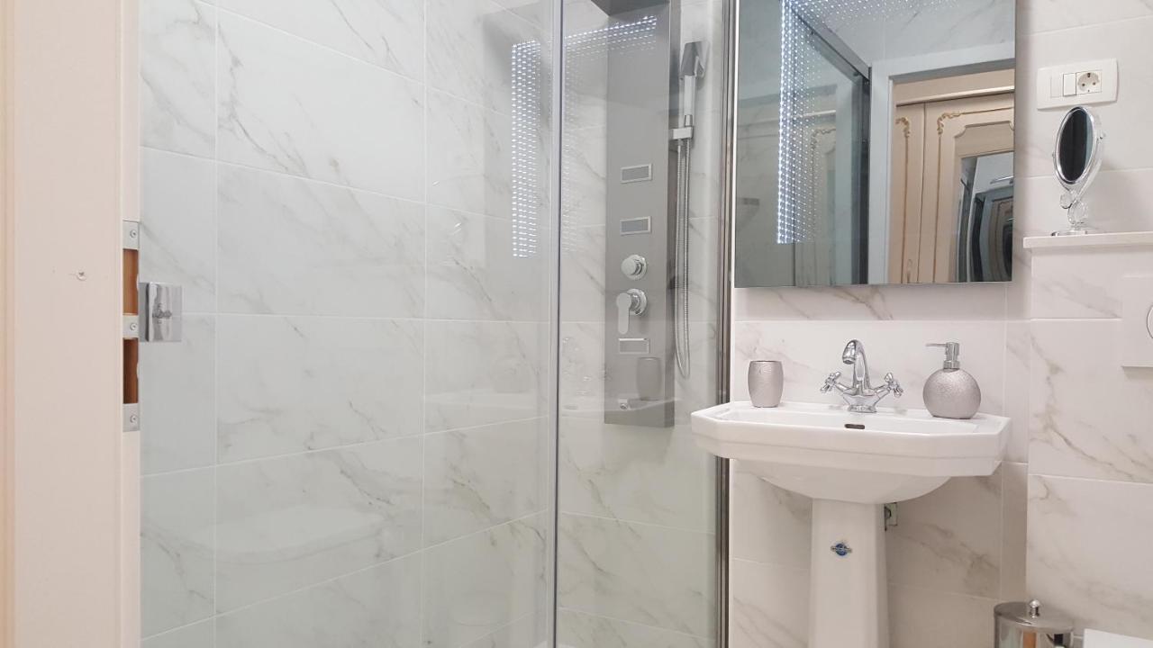 E&E Apartments 4* Arena Stozice Λιουμπλιάνα Εξωτερικό φωτογραφία